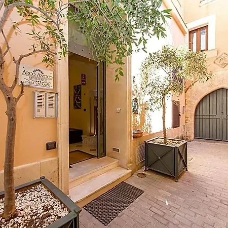 Arco Antico סירקוזה