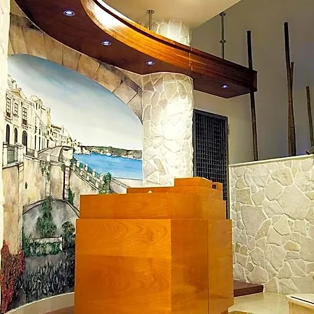 Arco Antico Syracuse
